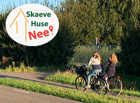 Petitie afbeelding skaeve huse