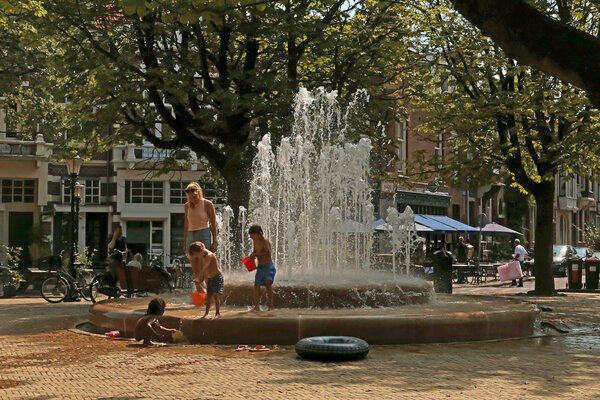 Hogeweg plein water