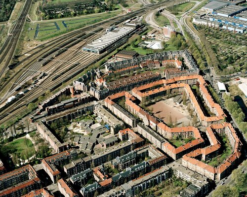 Luchtfoto spaarndammerplantsoen   amsterdam   20410372   rce