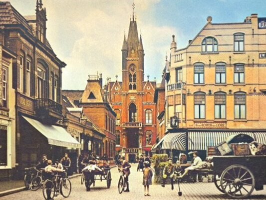 Oude stadhuis gezien vanuit de jan van hooffstraat