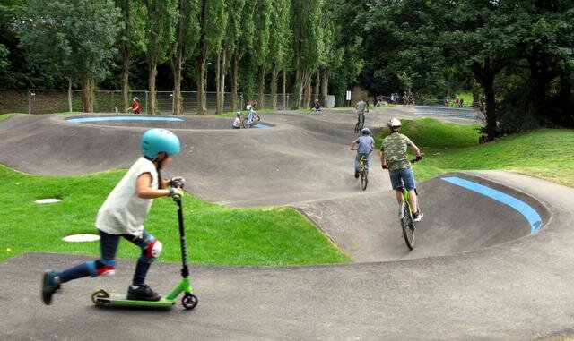 Pumptrack in der alban stolz anlage in freiburg zahringen 18