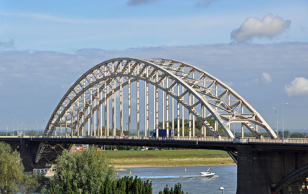 Waalbrug 3