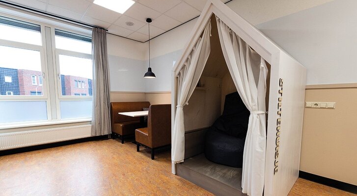 Blog stilteruimte ontspanningsruimte inrichten kantoor2