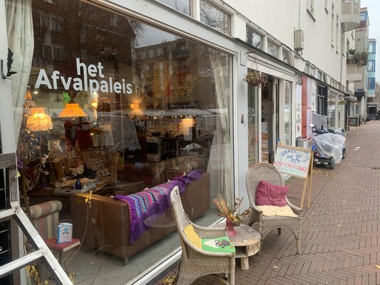 Het afvalpaleis