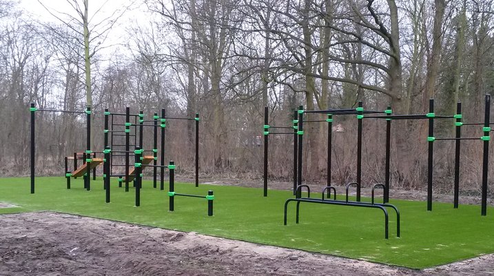 20150327 calisthenics park nieuw in beatrixpark